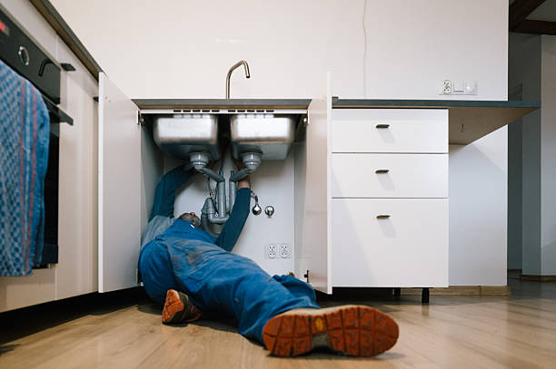 Professional Gas Line Repair technician working in Springfield, PA